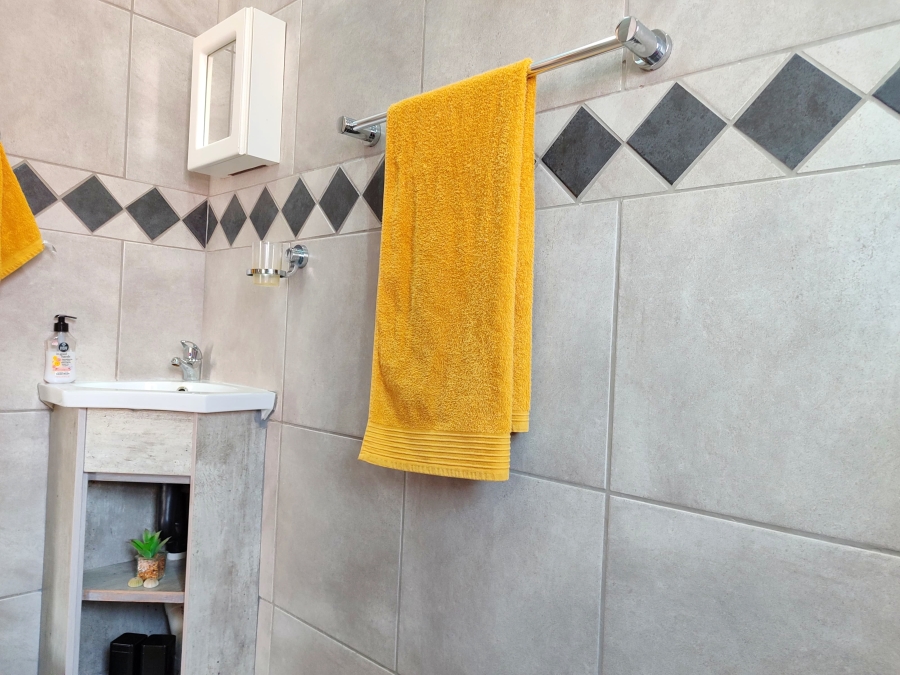 2 Bedroom Property for Sale in Doringkruin North West